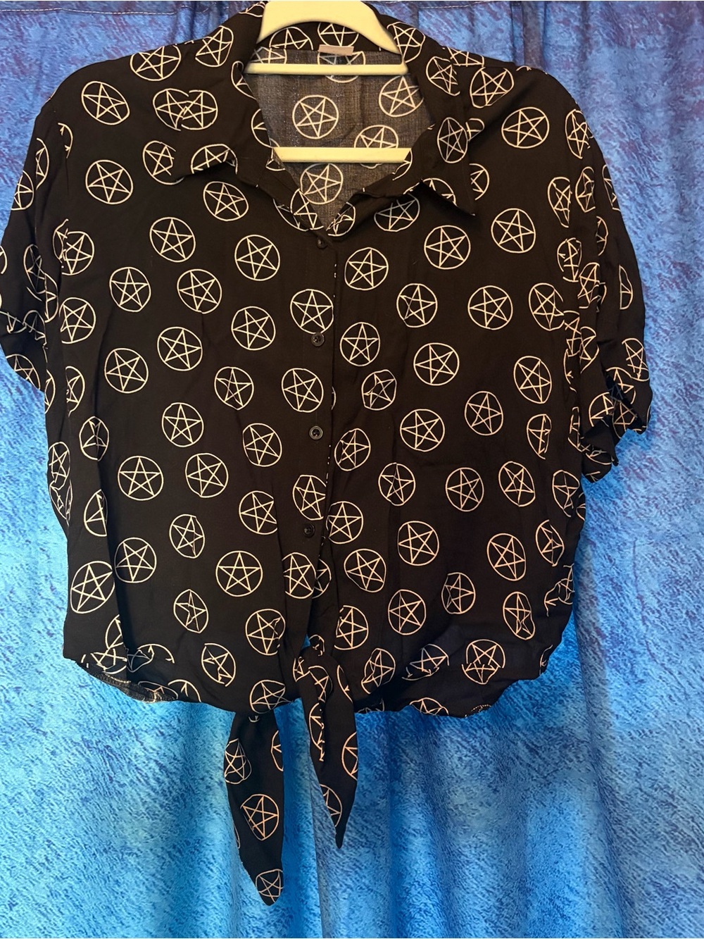 Spirit Black Button-Down Tie-Front Top with pentagram star Print